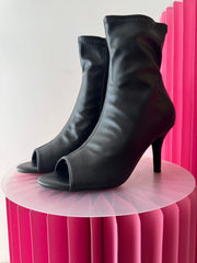 Stivaletto punta aperta