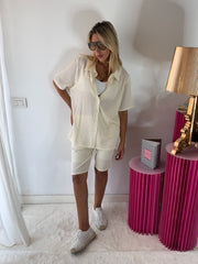 COORDINATO VISCOSA CON BERMUDA E CAMICIA TRAFORATA colore panna