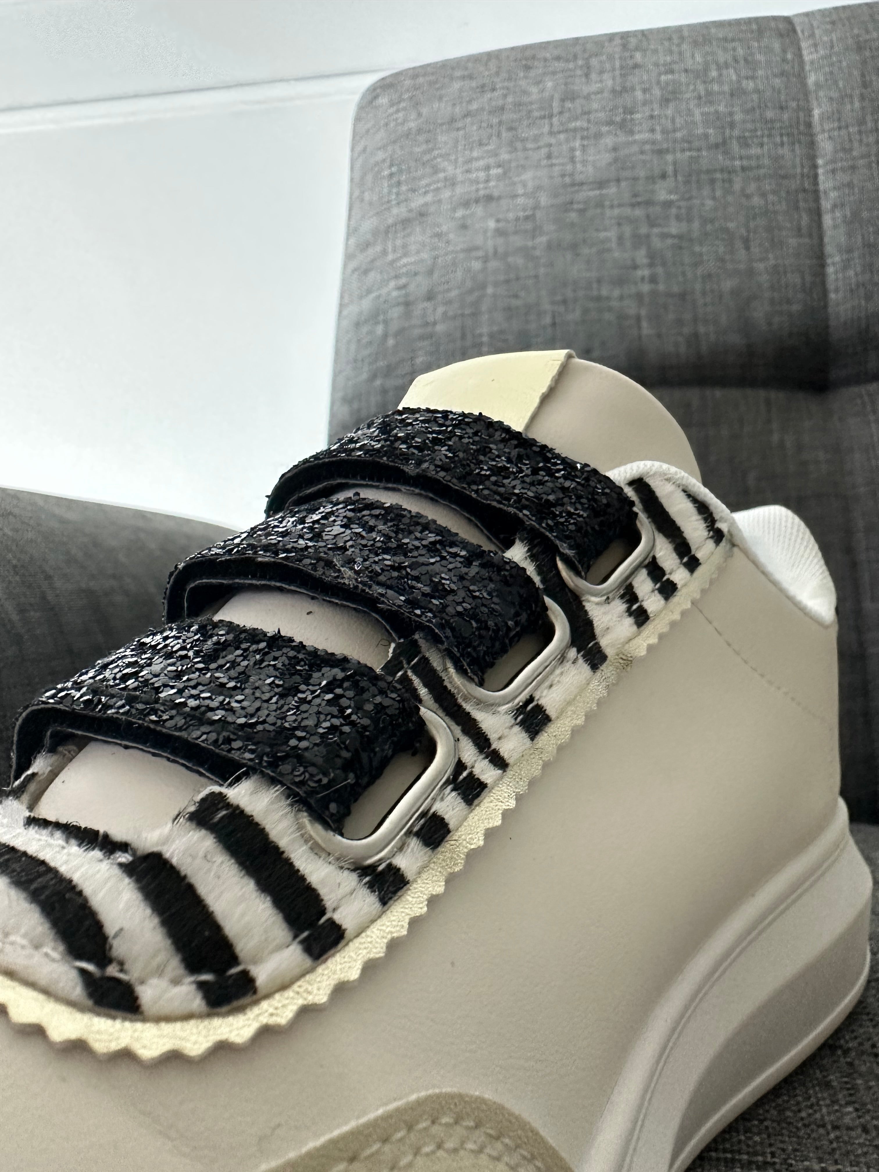 Sneakers zebra